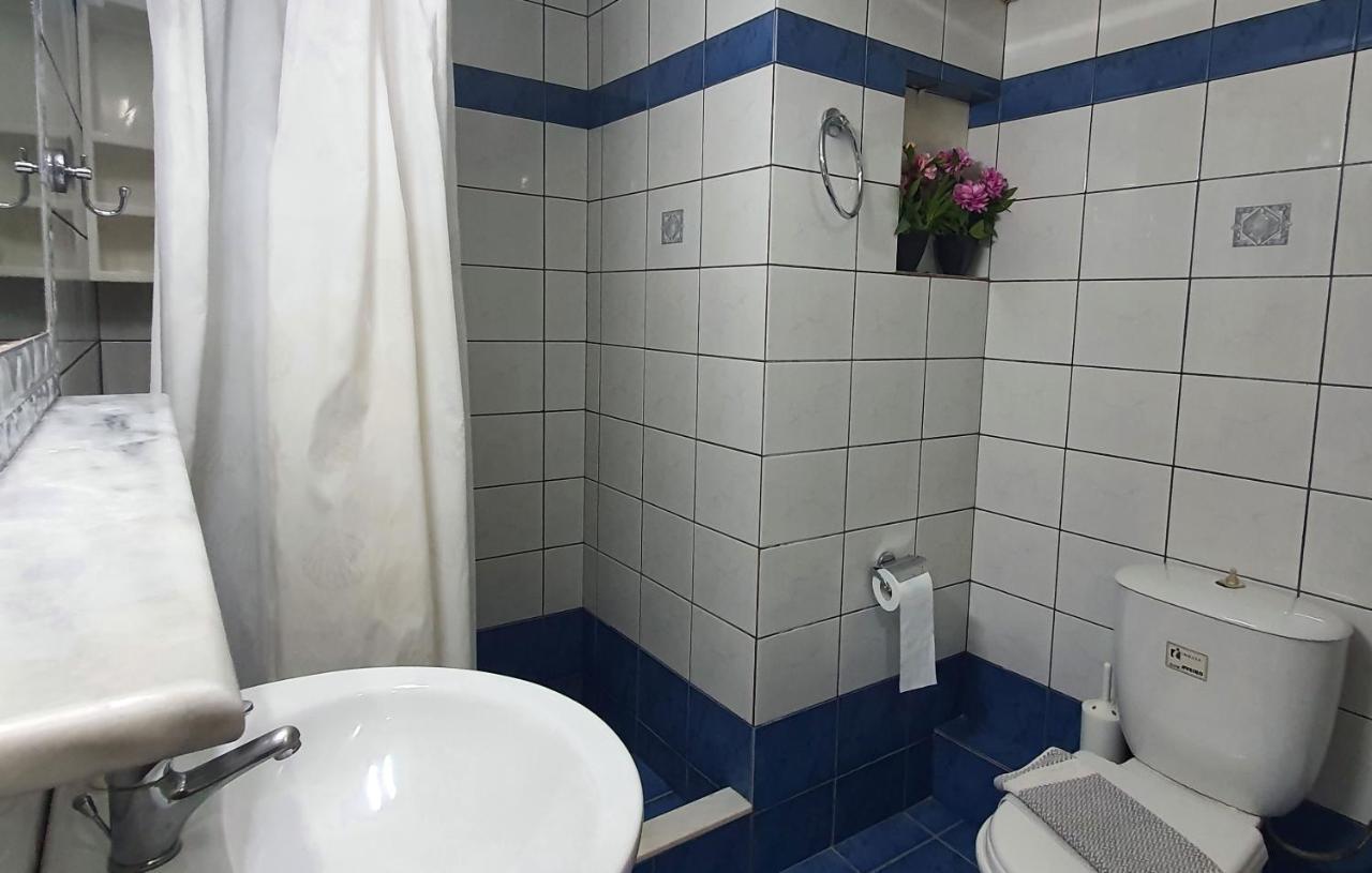 Halikoura Beach Apartments Stoupa Bagian luar foto